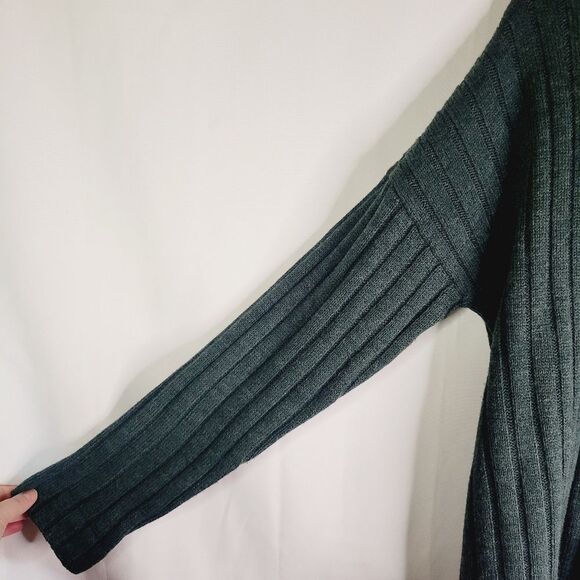 Lord & Taylor Cozy Pine Green Ribbed Sweater - Picture 4 of 10